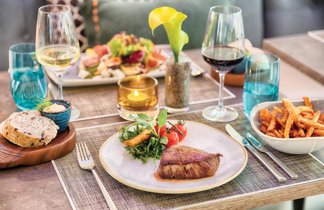 Leonardo Hotel Munich City South Екстер'єр фото