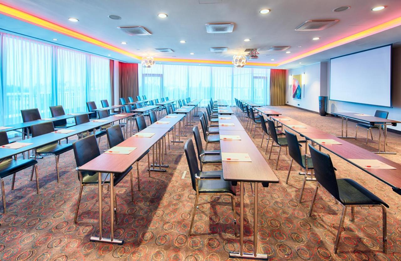 Leonardo Hotel Munich City South Екстер'єр фото